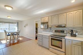 Group-friendly Durham Home 6 Mi to Duke University