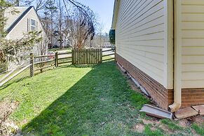 Lovely Charlotte Home w/ Yard: 9 Mi to Uptown!