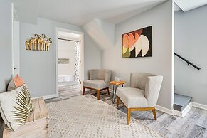 Waterfront Buckeye Lake Home w/ Deck & Dock!