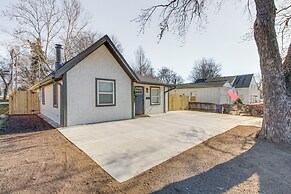 Modern & Stylish Olathe Home in Prime Location