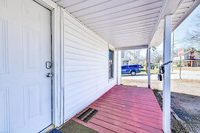 Pet-friendly North Carolina Abode - Deck & Hot Tub