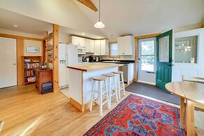 Lakefront Bradford Cottage w/ Dock, Near Skiing!