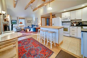 Lakefront Bradford Cottage w/ Dock, Near Skiing!