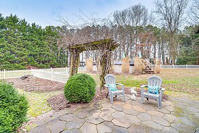 Spacious Trappe Getaway w/ Outdoor Pool & Gazebo!