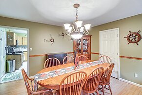 Spacious Trappe Getaway w/ Outdoor Pool & Gazebo!