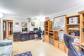 Spacious Trappe Getaway w/ Outdoor Pool & Gazebo!