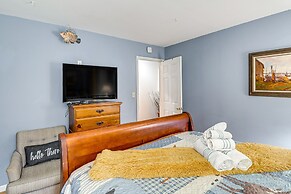 Spacious Trappe Getaway w/ Outdoor Pool & Gazebo!