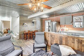 Jasper Cabin w/ Fire Pit, Grill & Mountain Views!