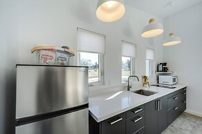 Art Ranch Fredericksburg Home 13 Mi to Main Street