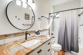 3 Mi to Dtwn: Home w/ Heated Pool in Gilbert