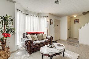 Georgia Townhome - 3 Mi to Stone Mountain Park!