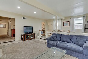 Charming Lakehead Cabin: Walk to Shasta Lake!