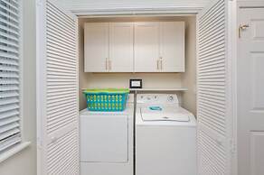 Hd1605 2 Bedroom Condo by RedAwning