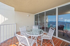 Hd1605 2 Bedroom Condo by RedAwning