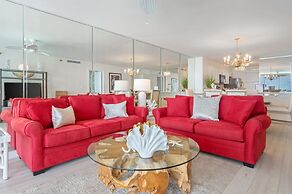 Hd1605 2 Bedroom Condo by RedAwning