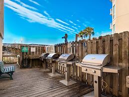 Hd1605 2 Bedroom Condo by RedAwning