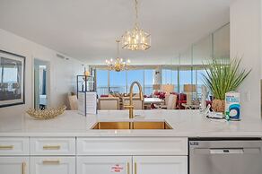 Hd1605 2 Bedroom Condo by RedAwning