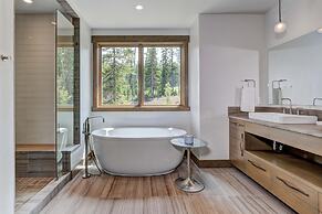 6 Diversion Lane 5 Bedroom Home by Moonlight Basin Lodging