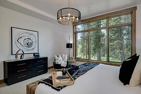 6 Diversion Lane 5 Bedroom Home by Moonlight Basin Lodging