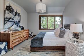 6 Diversion Lane 5 Bedroom Home by Moonlight Basin Lodging