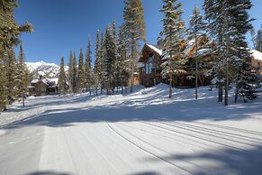 6 Diversion Lane 5 Bedroom Home by Moonlight Basin Lodging