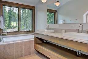 6 Diversion Lane 5 Bedroom Home by Moonlight Basin Lodging