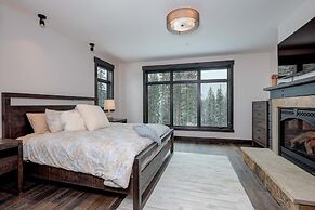 6 Jakes Lane 5 Bedroom Home by Moonlight Basin Lodging