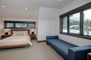 6 Jakes Lane 5 Bedroom Home by Moonlight Basin Lodging