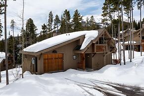 5 Hidden Trail 4 Bedroom Home by Moonlight Basin Lodging