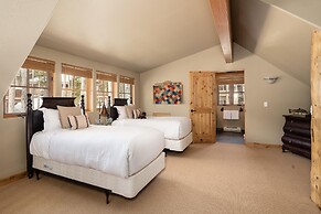 5 Hidden Trail 4 Bedroom Home by Moonlight Basin Lodging