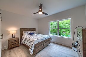 Cl 2849 River Escape At Horseshoe Falls 4 Bedroom Home by RedAwning