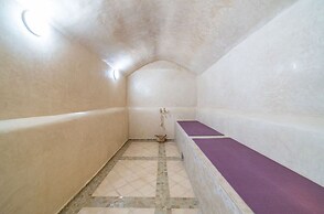 Villa With Heated Pool Breakfast Included - by Feelluxuryholidays