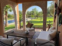 Villa With Heated Pool Breakfast Included - by Feelluxuryholidays