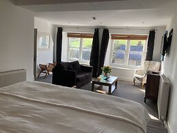 Bishops Cottage