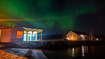 Arctic Ocean Lodge