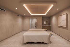 AVA Resort All Oceanfront - All Inclusive