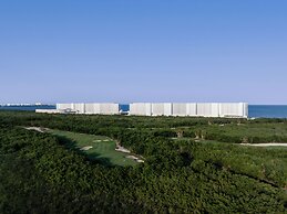 AVA Resort All Oceanfront - All Inclusive