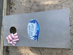 Pocono Retreat -1 Mile to Lake and Skiing