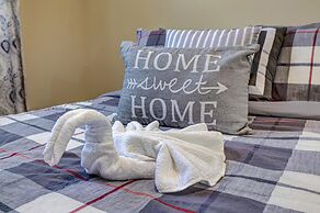 Pocono Retreat -1 Mile to Lake and Skiing