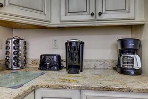 Pocono Retreat -1 Mile to Lake and Skiing