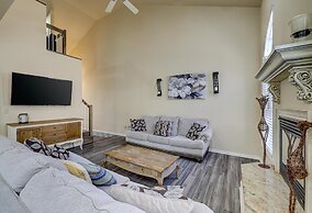 Pocono Retreat -1 Mile to Lake and Skiing