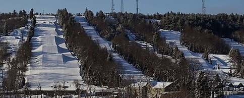 Pocono Retreat -1 Mile to Lake and Skiing