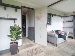 The Lodge at Wildersley Farm