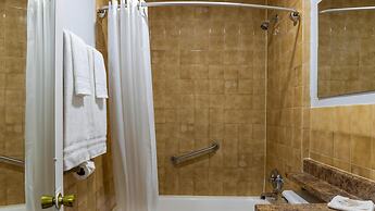 Motel 6 – Cornwall, ON