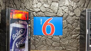Motel 6 – Cornwall, ON