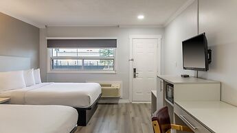 Motel 6 – Cornwall, ON