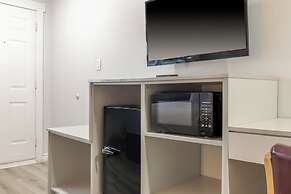 Motel 6 – Cornwall, ON