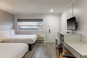 Motel 6 – Cornwall, ON