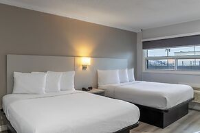 Motel 6 – Cornwall, ON