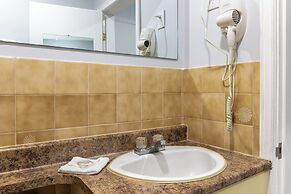 Motel 6 – Cornwall, ON